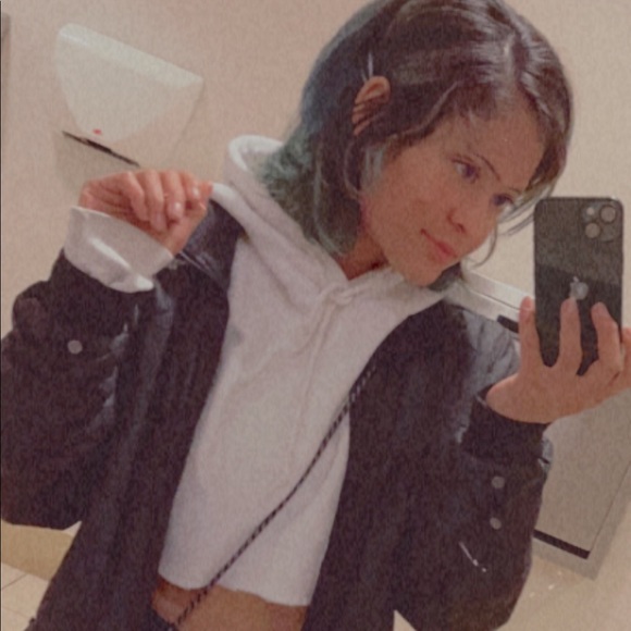 Heellloo ! I’m 😈. - Picture 1 of 6